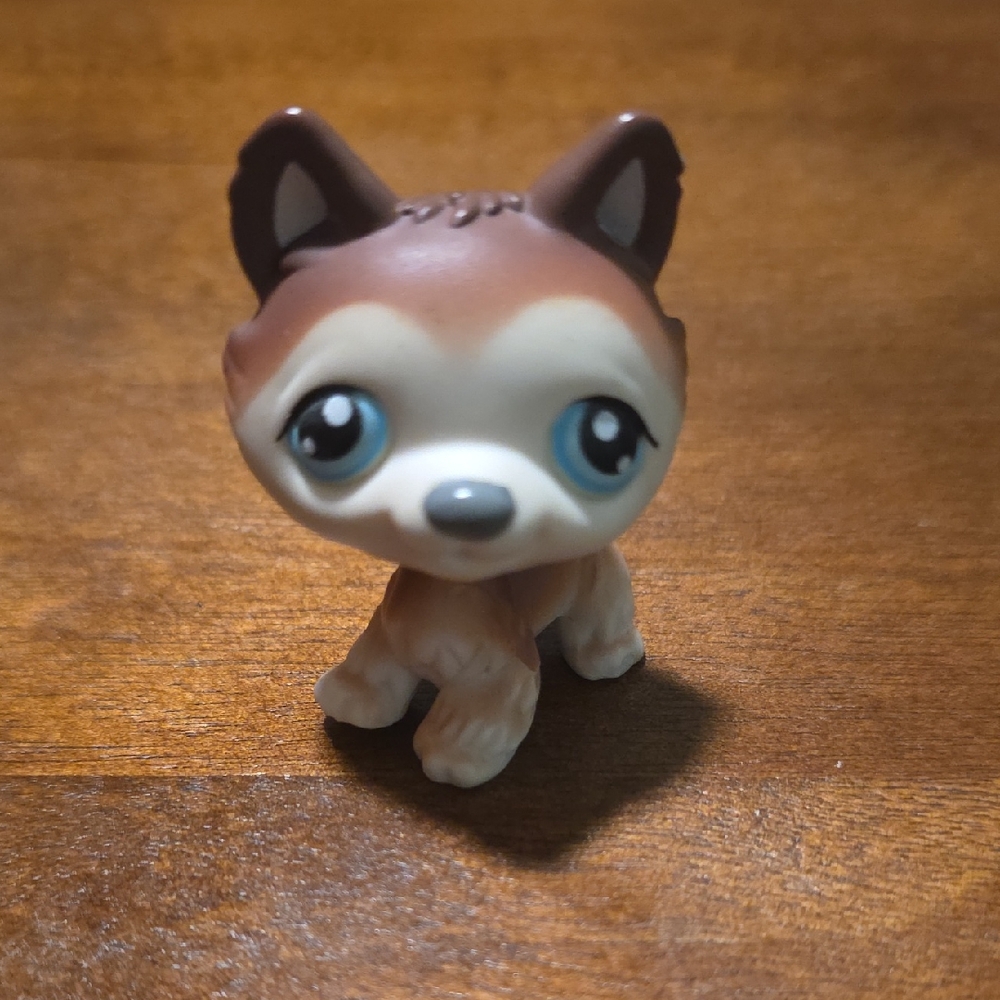 Littlest Pet Shop Husky